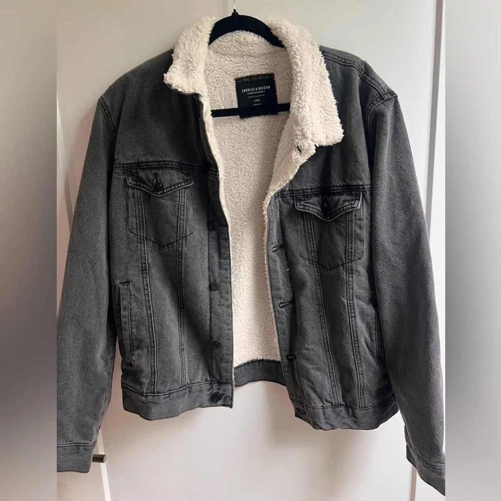Sunrise Kingdom Men's Gray Sherpa Denim Jacket - Picture 2 of 4